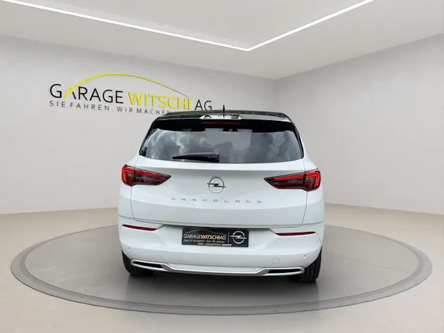 Opel Grandland 1.2 Turbo Elegance
