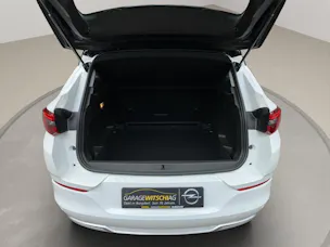 Opel Grandland 1.2 Turbo Elegance