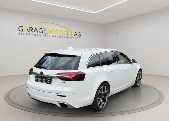 Vehicle image 4 Vehicle image 4