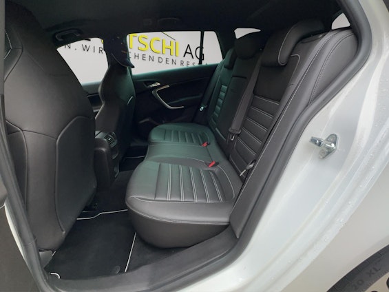 Vehicle image 10 Vehicle image 10