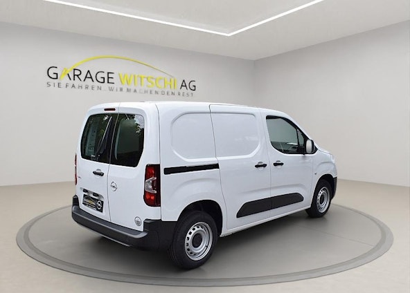 Vehicle image 2 Vehicle image 2