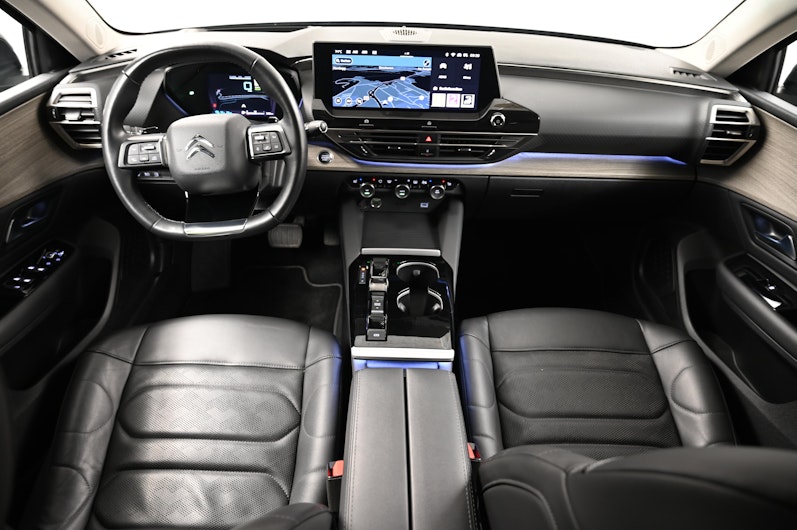 Vehicle image CITROEN C5 X