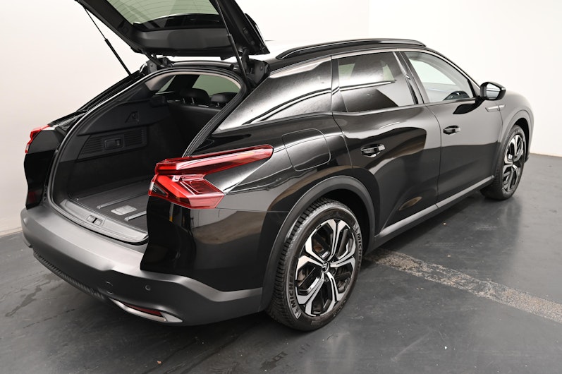 Vehicle image CITROEN C5 X