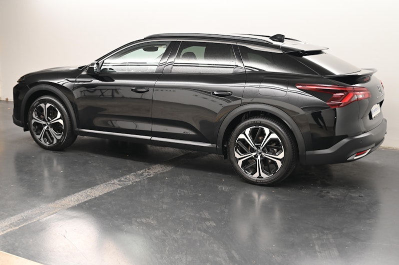 Vehicle image CITROEN C5 X