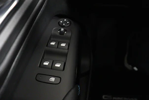 image du véhicule CITROEN C5 Aircross 1.2 PureTech Swiss Edition