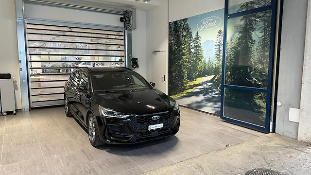 FORD Focus Station Wagon 1.0i EcoB Hybrid 155 ST-Line: Jetzt Probefahrt buchen!