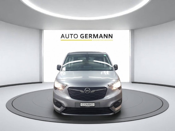 Vehicle image 15 Vehicle image 15