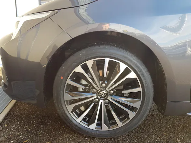 Toyota Corolla Touring Sports 1.8 HSD Trend