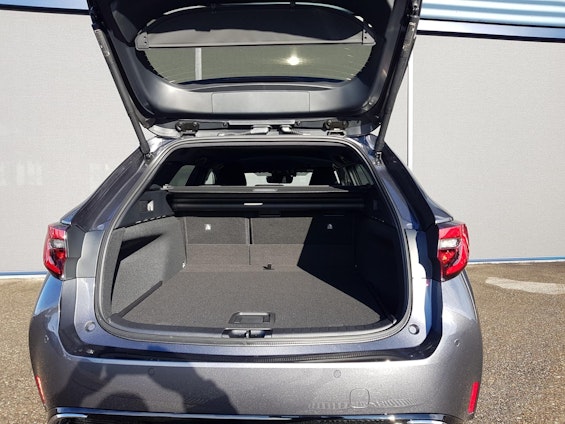 Vehicle image 8 Vehicle image 8