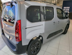 Vehicle image CITROEN e-Berlingo Shine