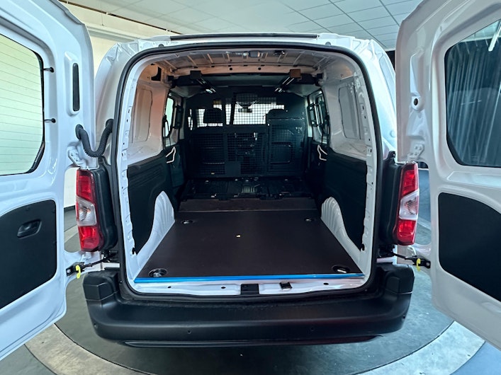 Vehicle image CITROEN BERLINGO