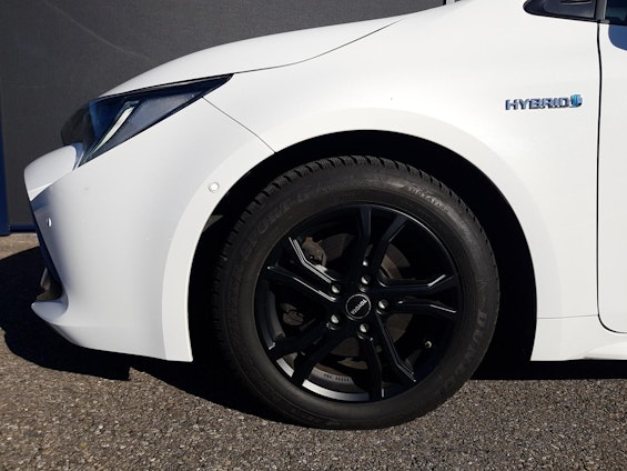 Vehicle image 9 Vehicle image 9