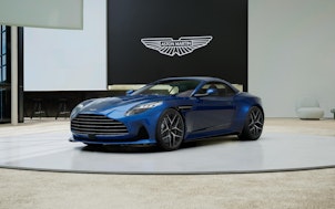 Vehicle image ASTON MARTIN DB12 Volante 4.0 V8 Bi-Turbo