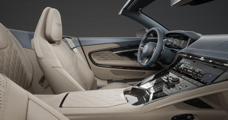 Vehicle image ASTON MARTIN DB12