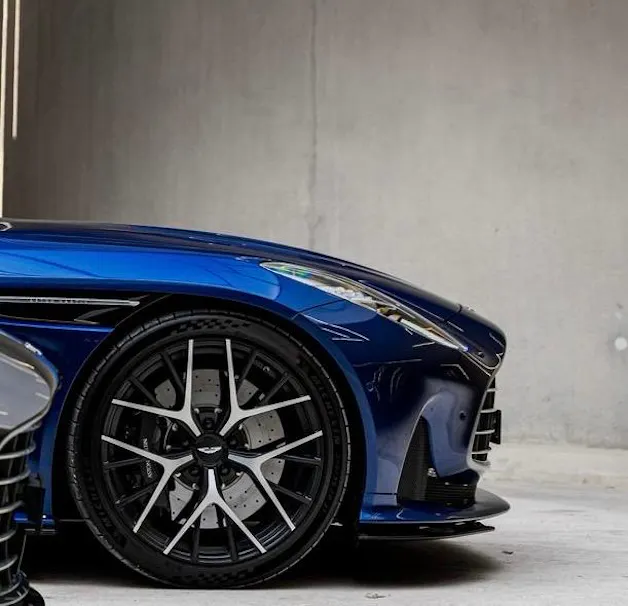 Aston Martin DB12 Volante 4.0 V8 Bi-Turbo