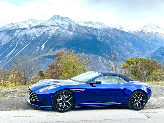 Aston Martin DB12 Volante 4.0 V8 Bi-Turbo