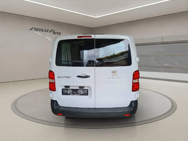 Peugeot Expert Fourgon Standard Électrique 136ch 75 kWh