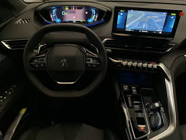 Peugeot 3008 Plug-in Hybrid 180 Allure