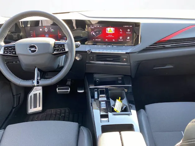 Opel Astra 1.6 T PHEV 180 Swiss Plus