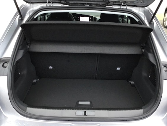 Vehicle image 8 Vehicle image 8