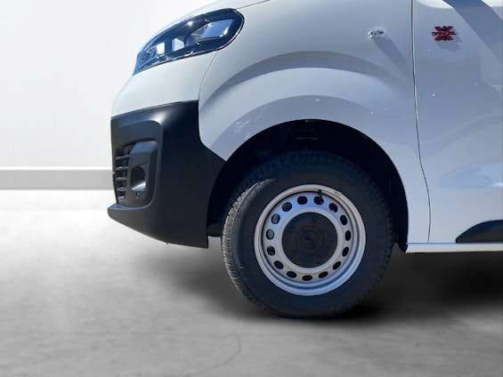 Vehicle image 3 Vehicle image 3