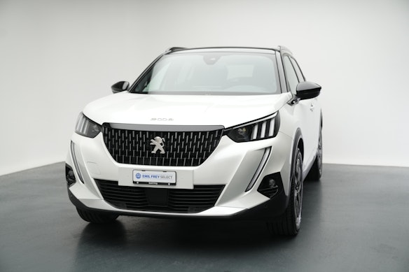 PEUGEOT 2008 1.2 PureTech 130 GT Pack: Prenotate ora una prova su strada!