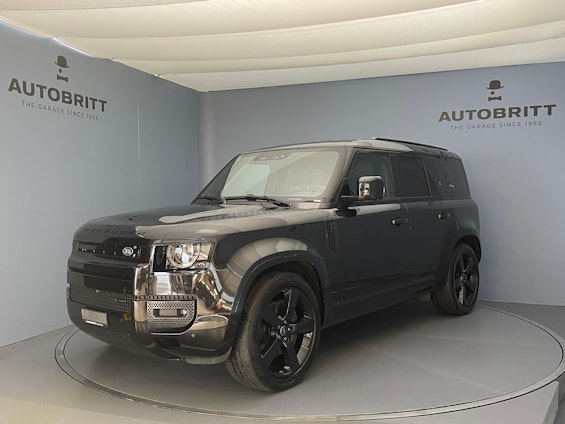 First vehicle image