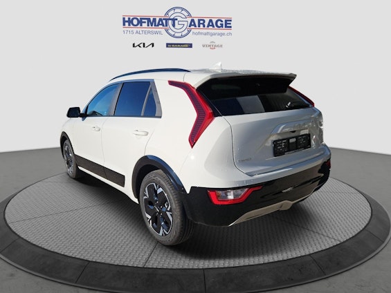 Vehicle image 2 Vehicle image 2