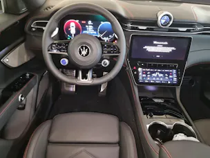 Maserati Grecale 2.0 Hybrid Modena