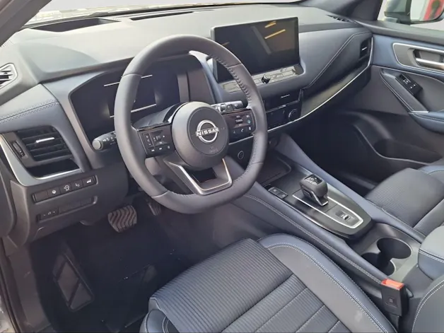 NISSAN Qashqai 1.3 DIG-T 158 PS Tekna