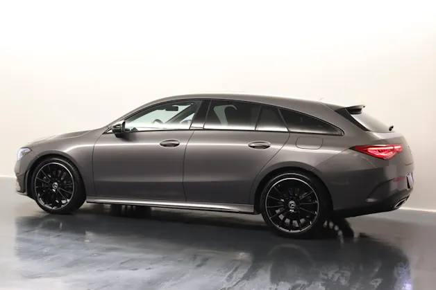 Mercedes-Benz CLA 250 Swiss Star AMG Line 4matic Shooting Brake