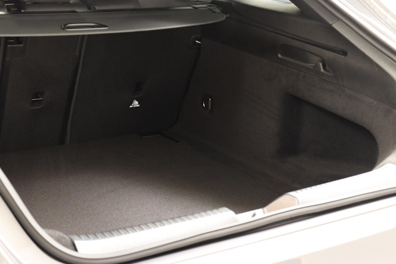 Vehicle image MERCEDES-BENZ CLA 250