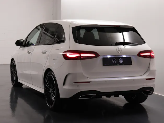 Mercedes-Benz B 200 AMG Line