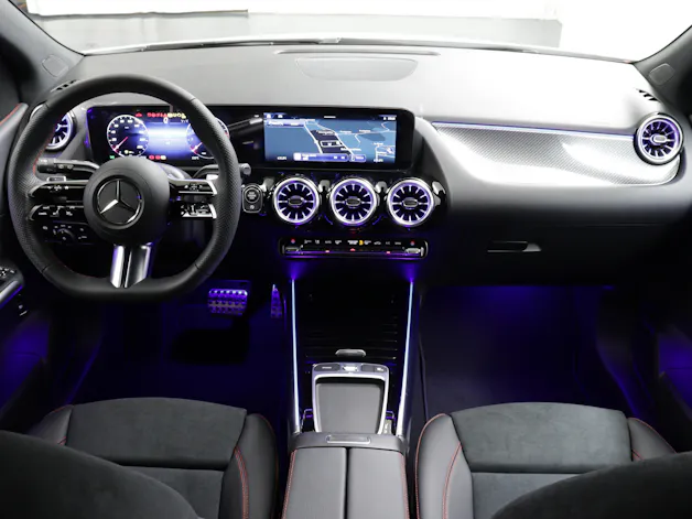 Mercedes-Benz B 200 AMG Line