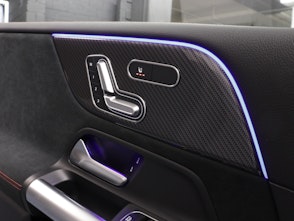 Vehicle image MERCEDES-BENZ B 200 AMG Line