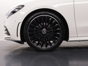 Vehicle image MERCEDES-BENZ B 200 AMG Line