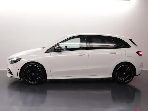 Mercedes-Benz B 200 AMG Line