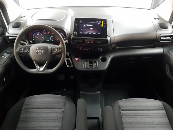 Vehicle image 7 Vehicle image 7