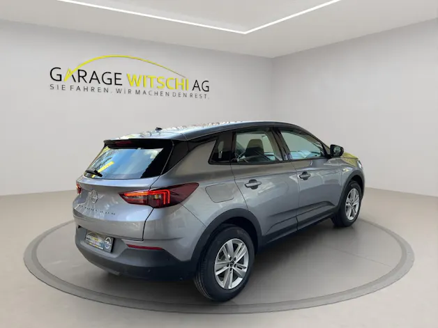 Opel Grandland 1.2 Turbo Edition