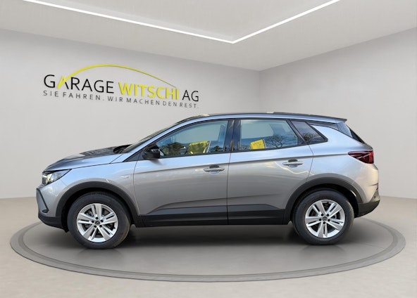 Vehicle image 7 Vehicle image 7