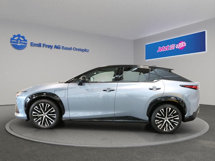 Vehicle image LEXUS RZ