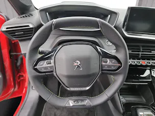 Peugeot 208 e-GT