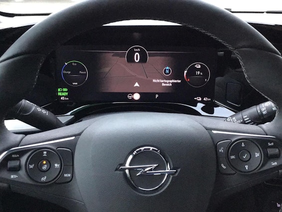 Vehicle image 4 Vehicle image 4