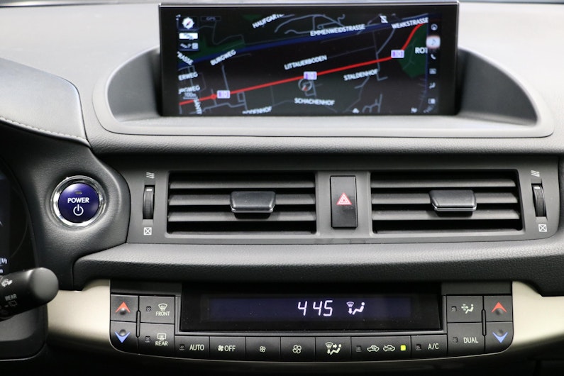 Vehicle image LEXUS CT