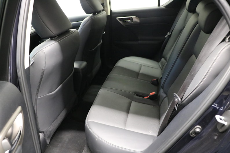 Vehicle image LEXUS CT