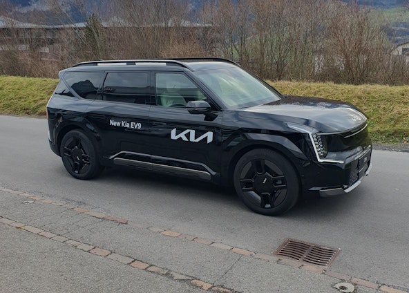 Vehicle image 14 Vehicle image 14