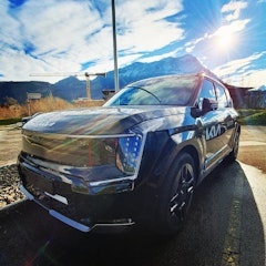 Vehicle image KIA EV9 0