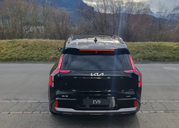 Vehicle image 5 Vehicle image 5