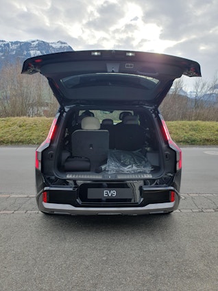 Vehicle image 8 Vehicle image 8