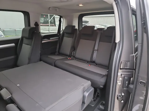 Peugeot Traveller Standard 2.0 BlueHDi 180 Business S/S
